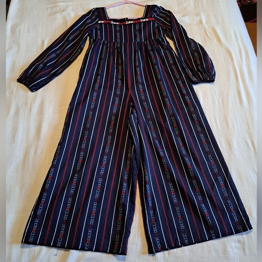 Janie and Jack girls size 12 wide leg jumpsuit, navy with heart design